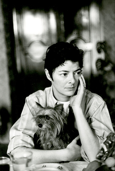 Annabel Buffet, France, 1964 – print by Eve Arnold – OstLicht